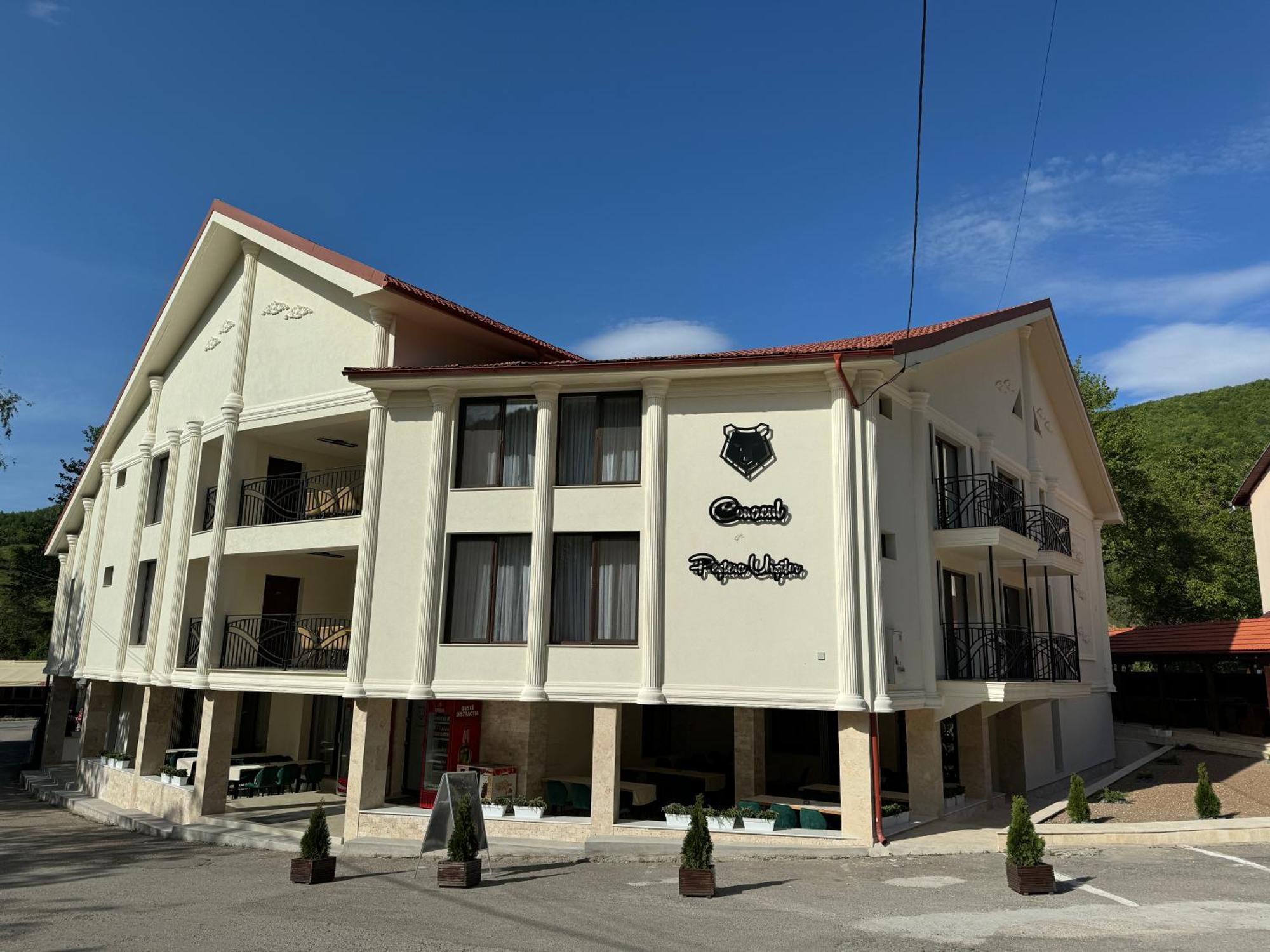Conacul Pestera Ursilor Kiskoh Kültér fotó